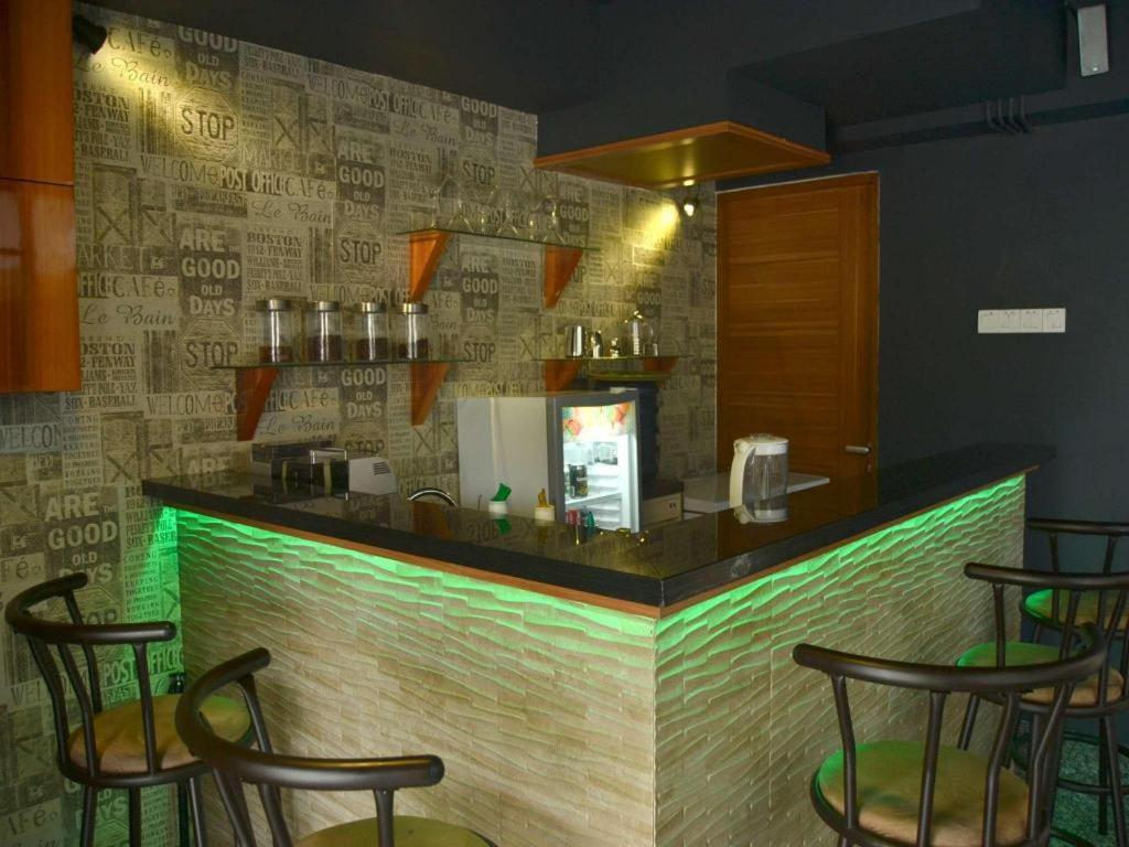 Hotel Fovere Bandara 3*