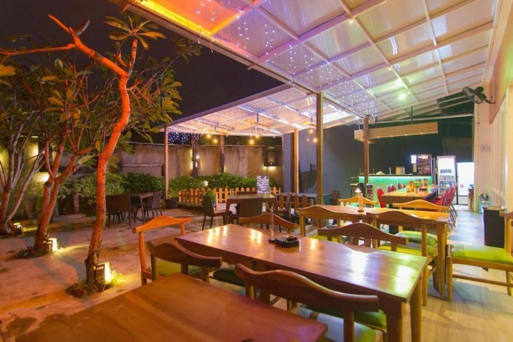 Hotel Fovere Bandara Semarang